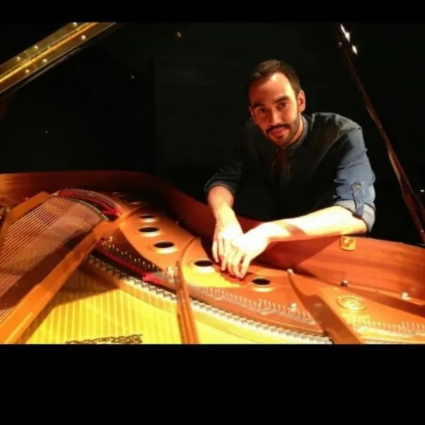 Vinicius Costa